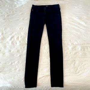 Hudson Jeans- Collin Skinny in Black- size 25